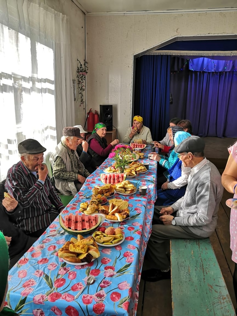 Штандинская сельская библиотека присоединилась к празднованию Дня пожилых